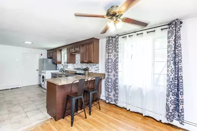 8 Andover Road, Beverly, MA 01915 - Photo 5