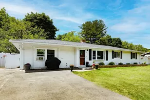 8 Andover Rd, Beverly, MA 01915 - Photo 19