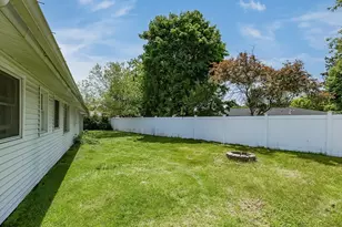 8 Andover Rd, Beverly, MA 01915 - Photo 33