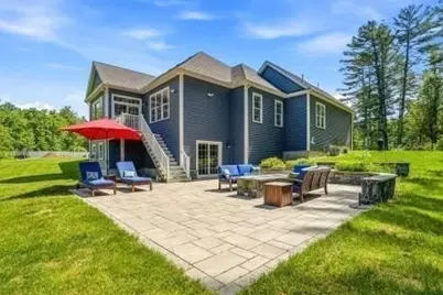 27 W River St, Upton, MA 01568 - Photo 37