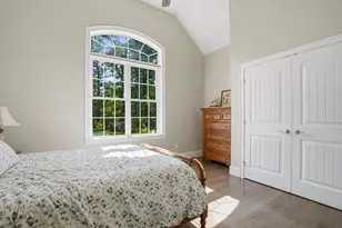 27 W River St, Upton, MA 01568 - Photo 27