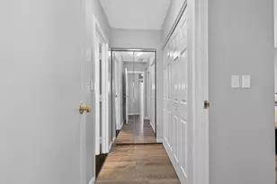 566 Commonwealth, Boston, MA 02215 - Photo 11