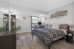 566 Commonwealth, Boston, MA 02215 - Photo 9