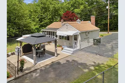 296 Bigelow St, Marlborough, MA 01752 - Photo 27
