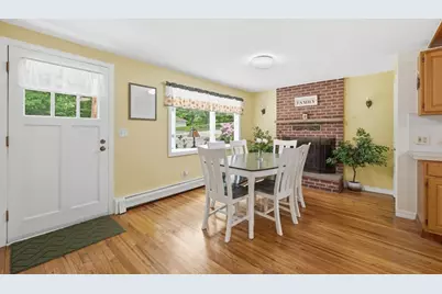 296 Bigelow St, Marlborough, MA 01752 - Photo 7