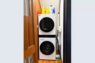 32 Thornton St #2, Boston, MA 02119 - Photo 15
