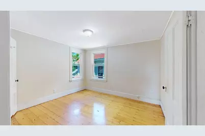 32 Thornton St #2, Boston, MA 02119 - Photo 9