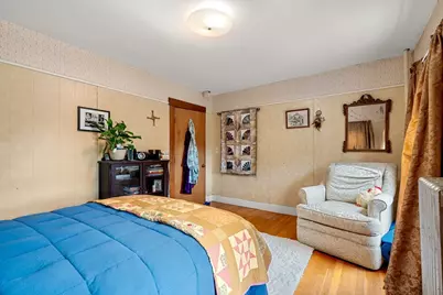 18 Bartley Street, Wakefield, MA 01880 - Photo 9