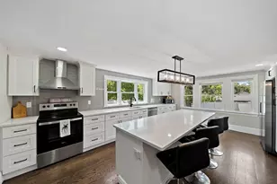 139 Washington St, East Bridgewater, MA 02333 - Photo 3