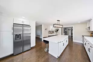 139 Washington St, East Bridgewater, MA 02333 - Photo 5