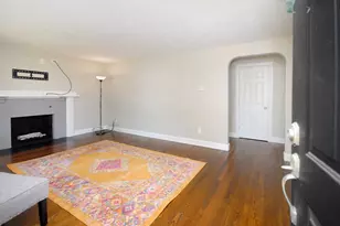 805 Old Connecticut Path, Framingham, MA 01701 - Photo 3