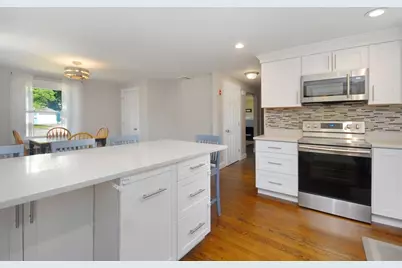 805 Old Connecticut Path, Framingham, MA 01701 - Photo 11
