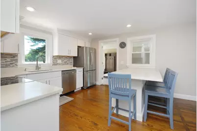 805 Old Connecticut Path, Framingham, MA 01701 - Photo 9