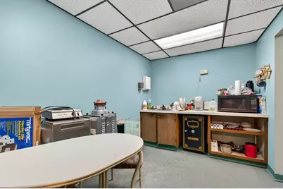 123 S Main St, Athol, MA 01331 - Photo 19
