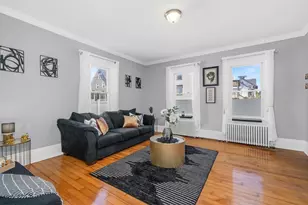 124 Washington St, New Bedford, MA 02740 - Photo 5