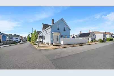 124 Washington St, New Bedford, MA 02740 - Photo 3