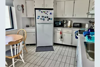 295 Lynn Shore Drive #402, Lynn, MA 01907 - Photo 9