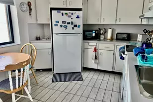 295 Lynn Shore Dr, Lynn, MA 01902 - Photo 9
