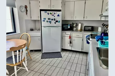 295 Lynn Shore Drive #402, Lynn, MA 01902 - Photo 9