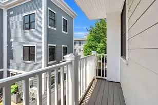 113 Beacon St, Somerville, MA 02143 - Photo 25