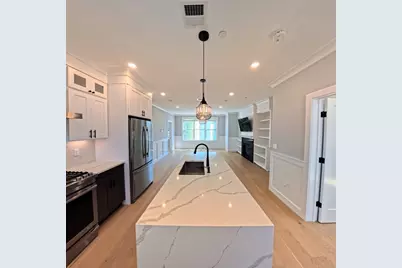 113 Beacon Street #B, Somerville, MA 02143 - Photo 3