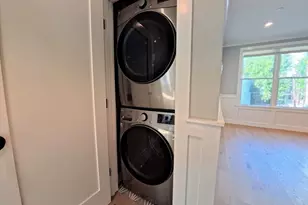 113 Beacon St, Somerville, MA 02143 - Photo 35