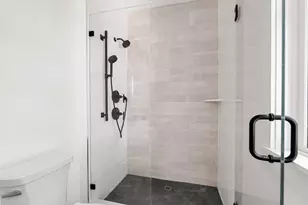 113 Beacon St, Somerville, MA 02143 - Photo 17