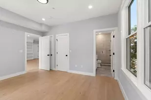 113 Beacon St, Somerville, MA 02143 - Photo 13