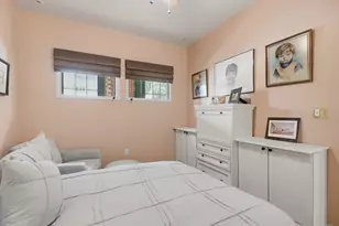 60 Merrimac St, Amesbury, MA 01913 - Photo 17