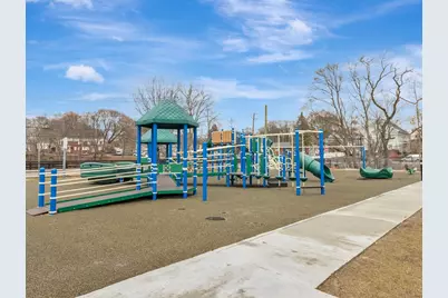 185 Colburn St #185, Dedham, MA 02026 - Photo 27