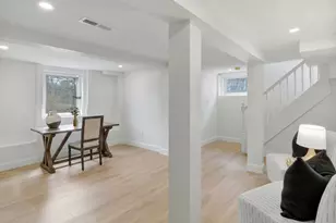 185 Colburn St, Dedham, MA 02026 - Photo 25