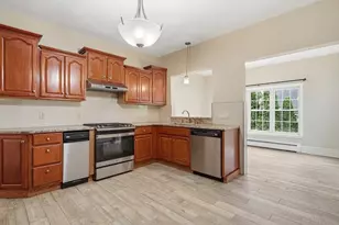 31 Church St, Mansfield, MA 02048 - Photo 17