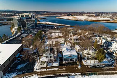 13 Ash St, Quincy, MA 02171 - Photo 3