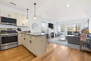 118 Saxton St, Boston, MA 02125 - Photo 3
