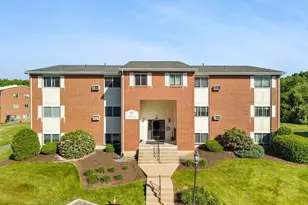 18 Dailey St, Attleboro, MA 02703 - Photo 1