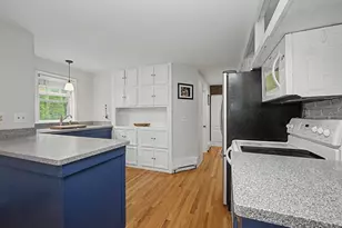 70 Groveland St, Abington, MA 02351 - Photo 7