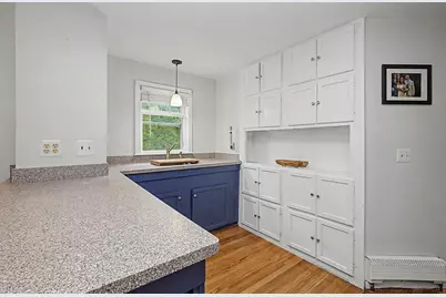 70 Groveland St, Abington, MA 02351 - Photo 9