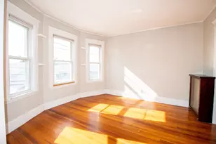 17 Oakland, Watertown, MA 02472 - Photo 5