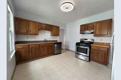 17 Oakland #17, Watertown, MA 02472 - Photo 7