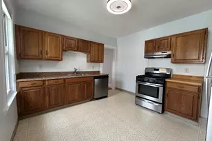 17 Oakland, Watertown, MA 02472 - Photo 7