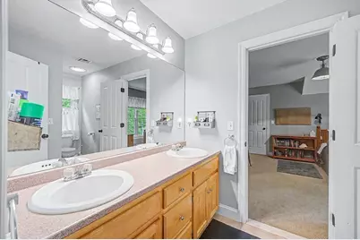13 Hearthstone Rd, Hopkinton, MA 01748 - Photo 23