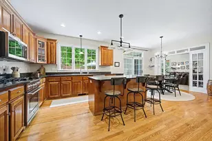 13 Hearthstone Rd, Hopkinton, MA 01748 - Photo 5