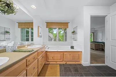 13 Hearthstone Rd, Hopkinton, MA 01748 - Photo 17