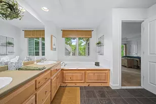 13 Hearthstone Rd, Hopkinton, MA 01748 - Photo 17