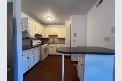 685 Oak St #5-12, Brockton, MA 02301 - Photo 5