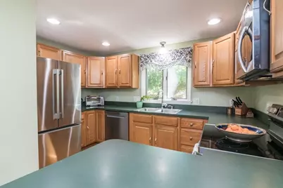 38 Donald Ave, East Longmeadow, MA 01028 - Photo 9