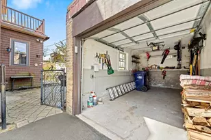 3 Moultrie St, Boston, MA 02124 - Photo 31