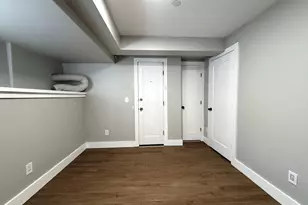189 E Merrimack St, Lowell, MA 01852 - Photo 3