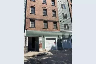 257 Pleasant St #9, Worcester, MA 01609 - Photo 3