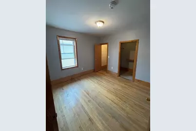 93 Sterling St, Worcester, MA 01610 - Photo 11